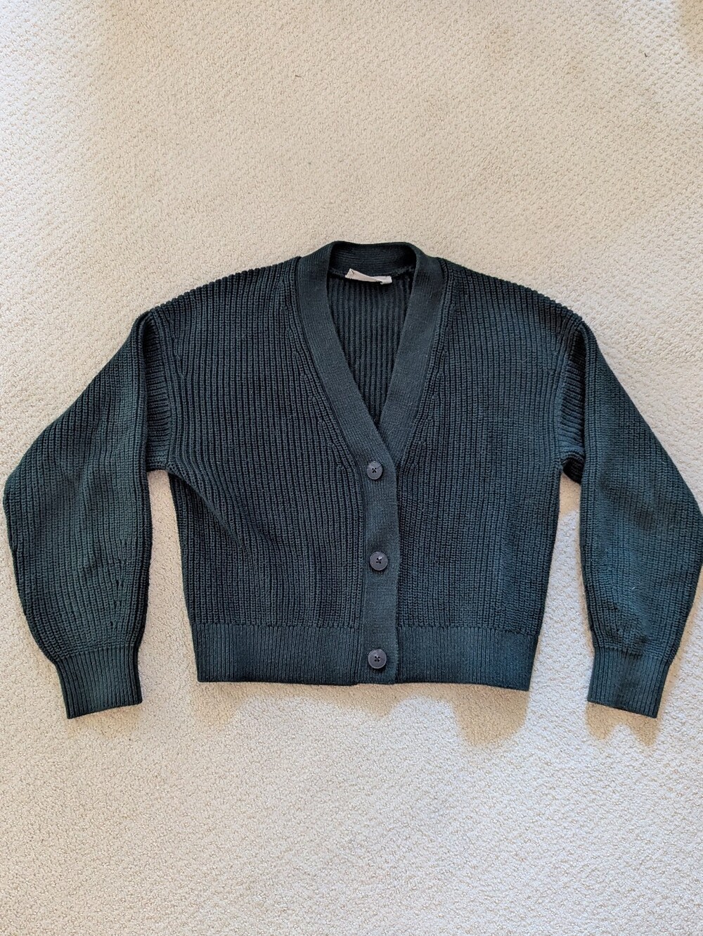 Everlane | The Boxy Cardigan in Cotton | Dark Green
